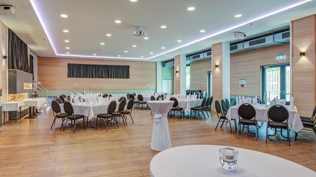 Landhotel Diana Teltow Exterior photo